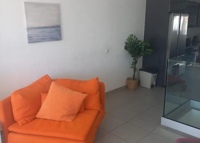 Club Del Mar No.8 Apartment